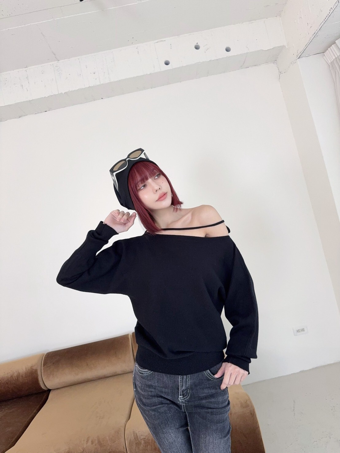 8926 韓系斜肩造型綁帶針織上衣 (9)