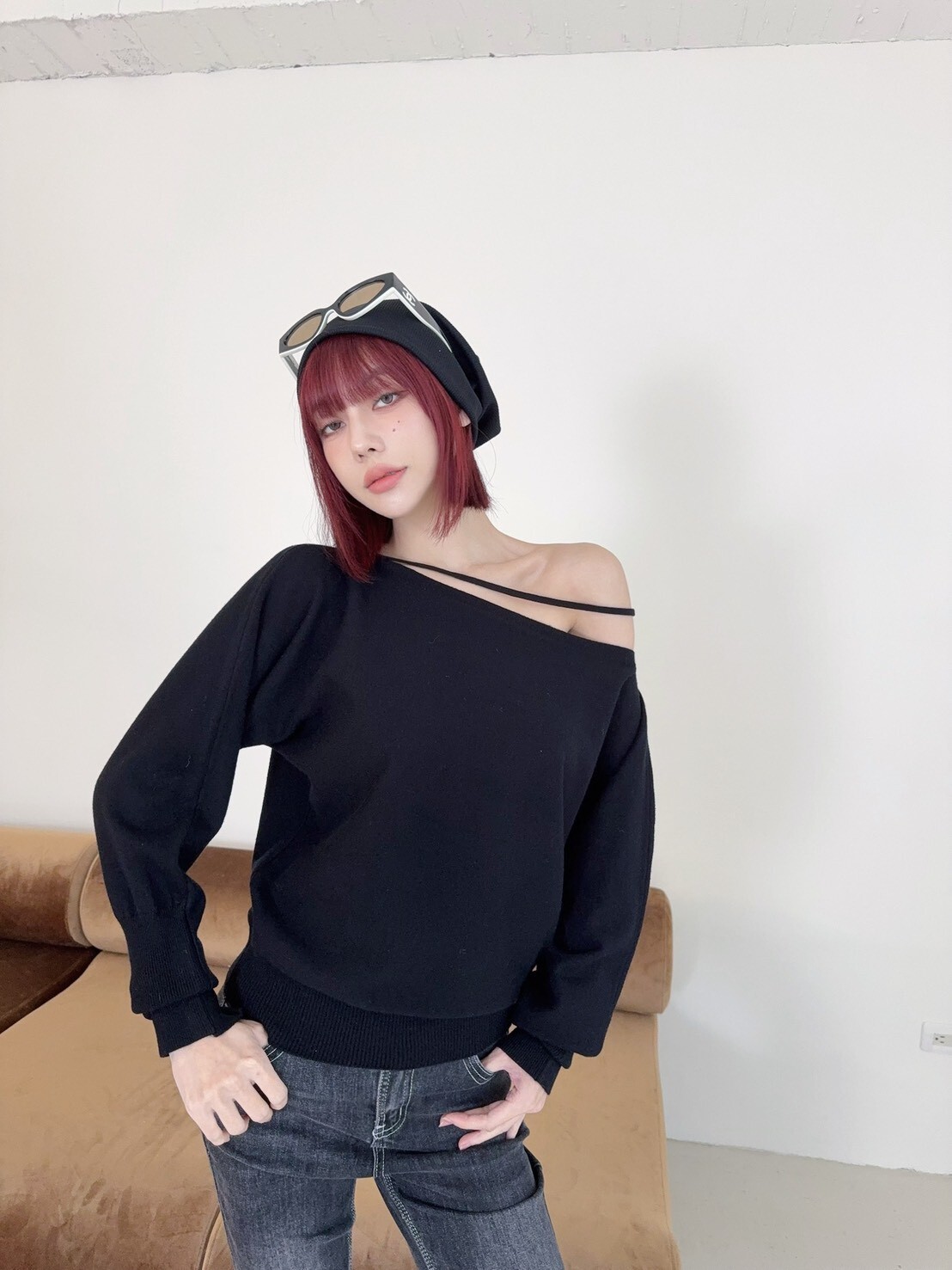 8926 韓系斜肩造型綁帶針織上衣 (8)