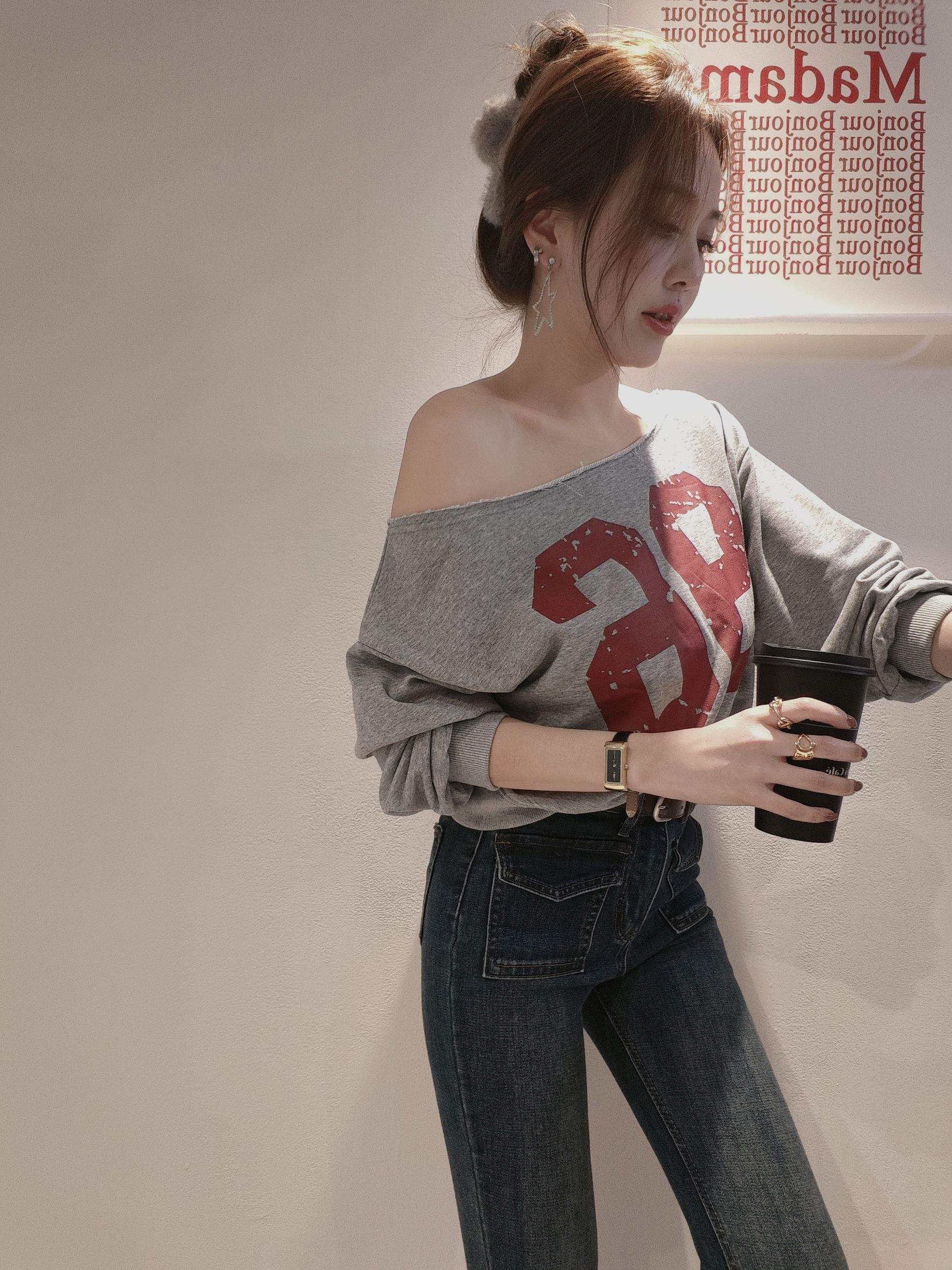 291-1慵懶風一字肩上衣 (4)