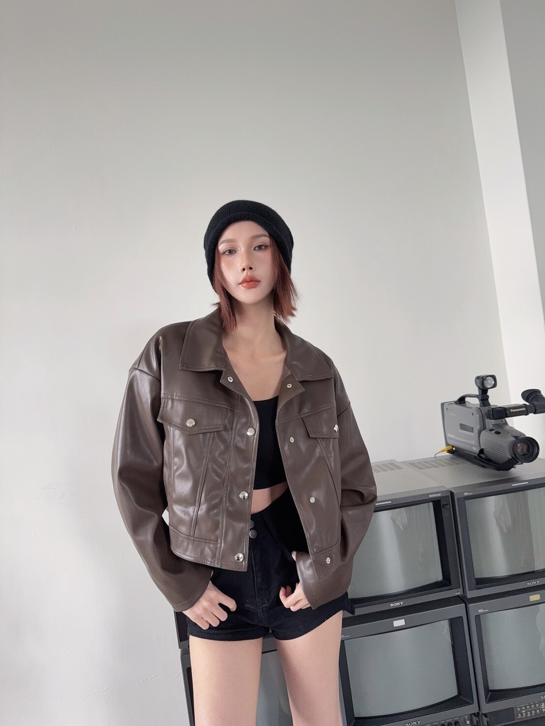 7567訂製款-高質感假口袋車線皮革外套 (3)