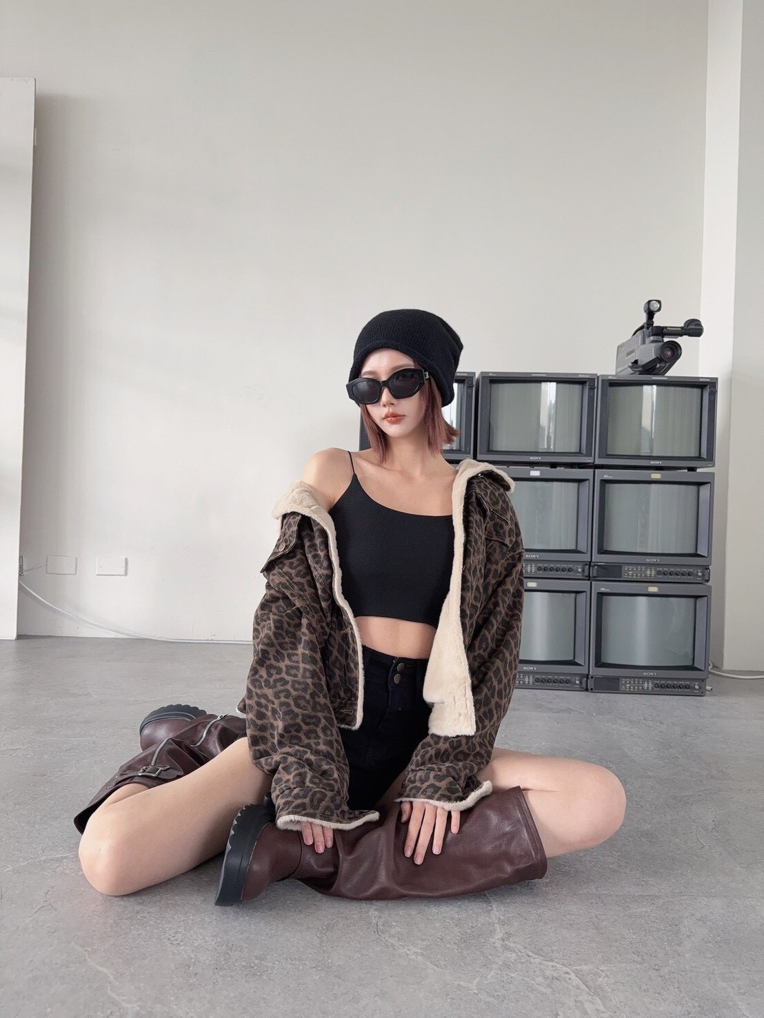 9926設計感復古毛毛翻領豹紋外套 (3)