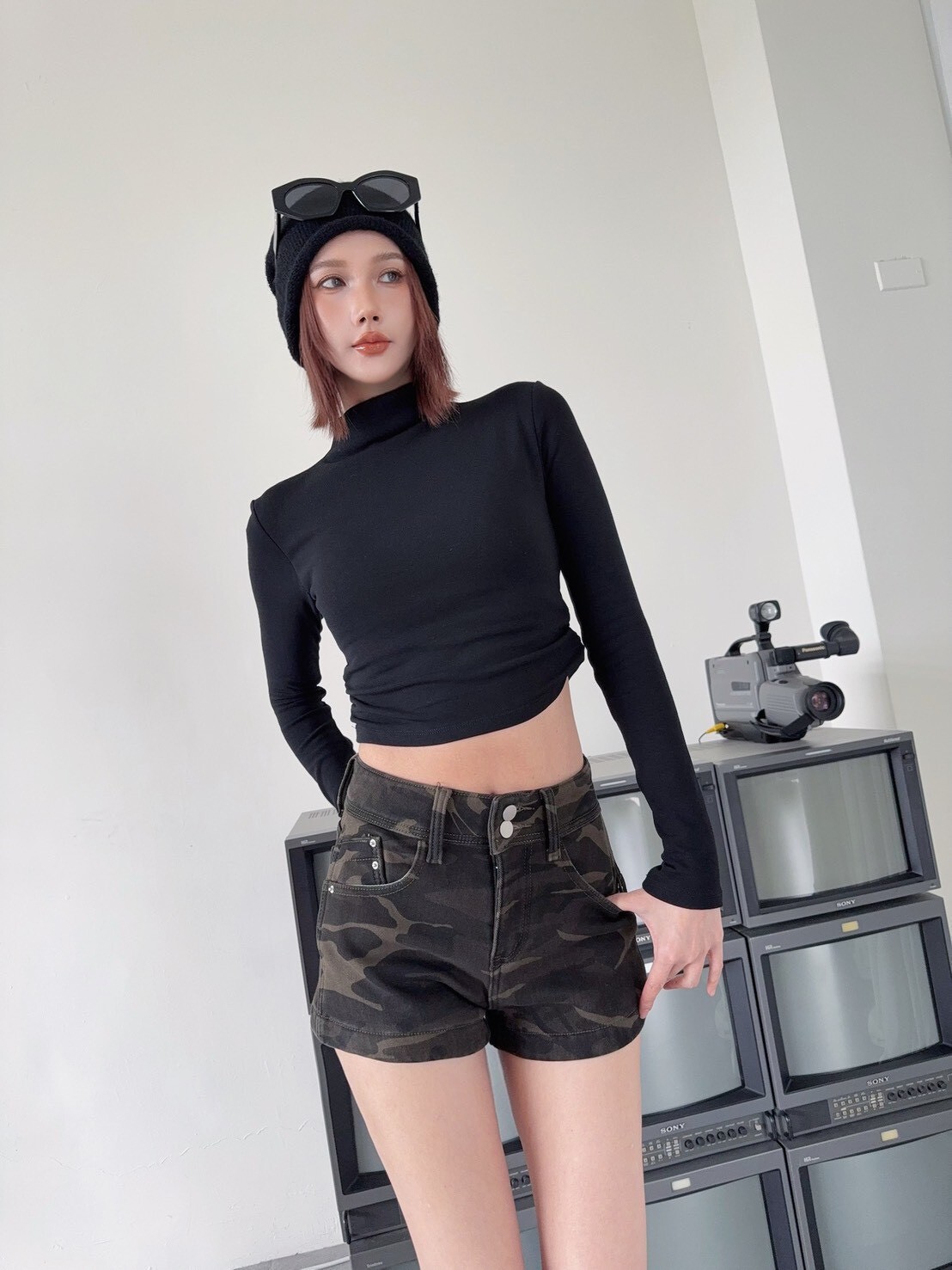 3858美式中低腰刷色水洗刷毛短褲 (4)