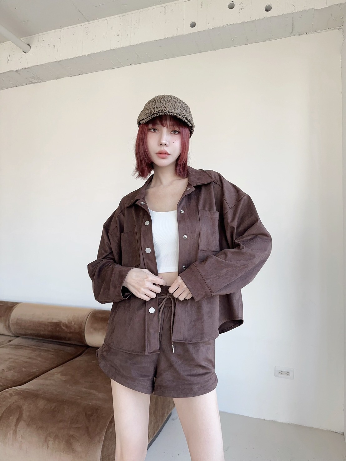 7565𝓛𝓪𝓭𝔂𝓰𝓸訂製款-高質感麂皮長版外+抽繩短褲Set (7)