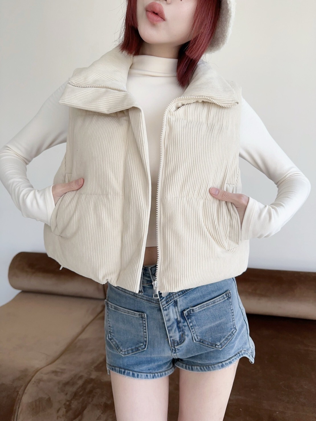 811𝓛𝓪𝓭𝔂𝓰𝓸巨實搭燈芯絨短版背心