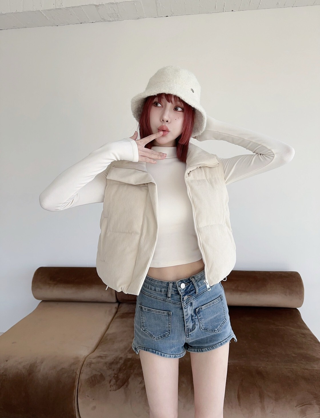 811𝓛𝓪𝓭𝔂𝓰𝓸巨實搭燈芯絨短版背心 (7)