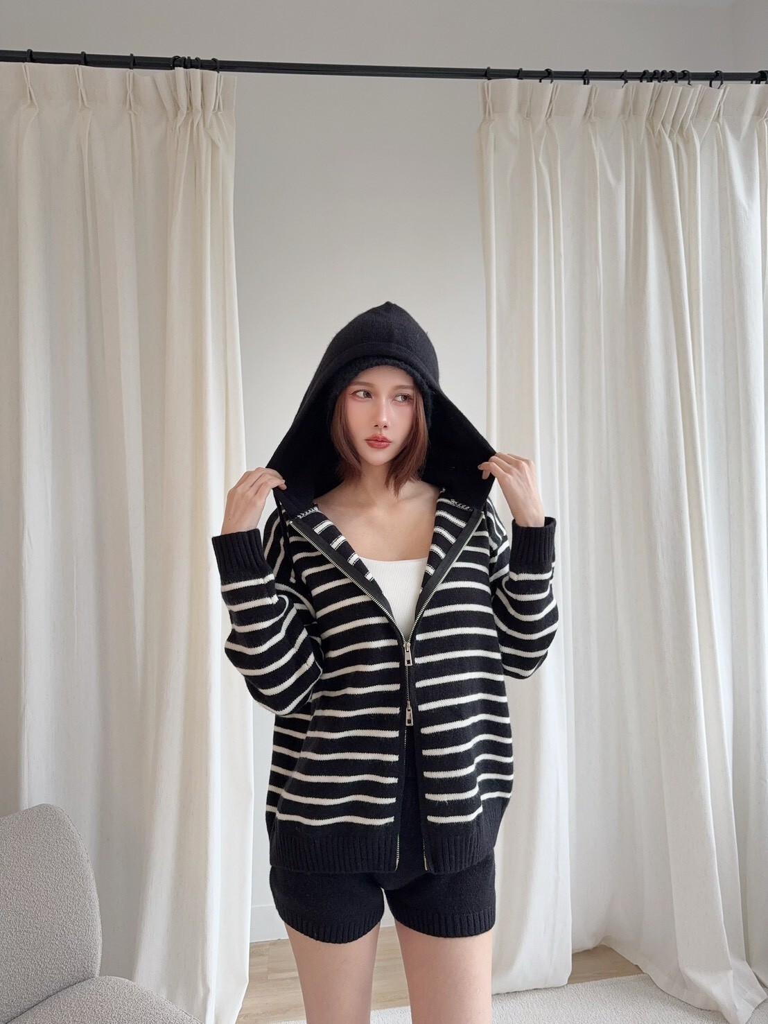 9688訂製款-爆單條紋針織連帽外+短褲 (12)