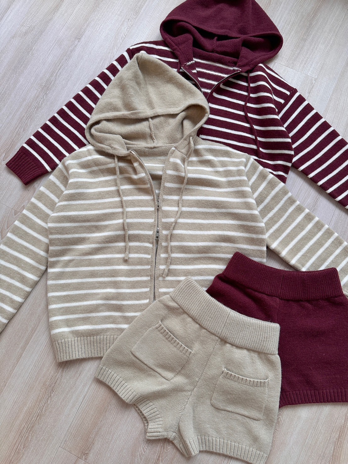 9688訂製款-爆單條紋針織連帽外+短褲 (2)