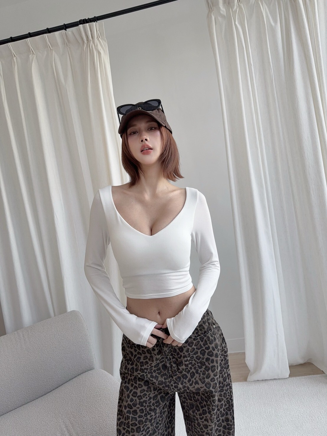 9691訂製款-海鷗領性感發熱胸墊上衣 (6)