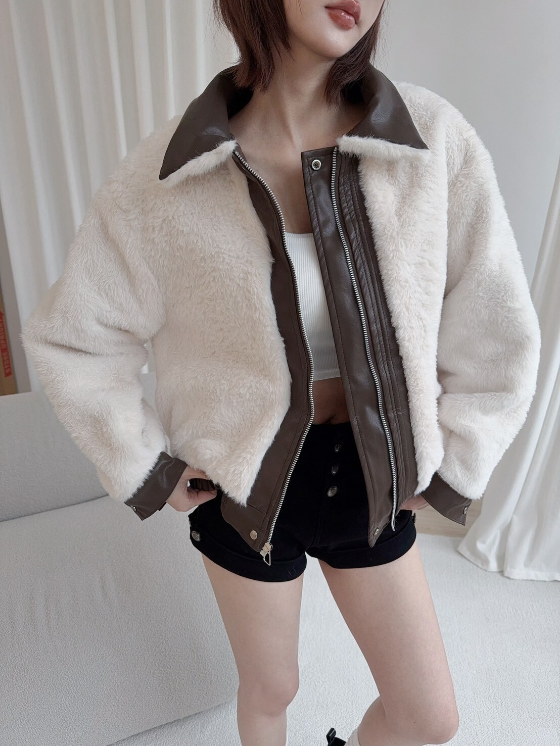 9582內絨毛巨保暖大口袋兩面穿皮外套 (7)