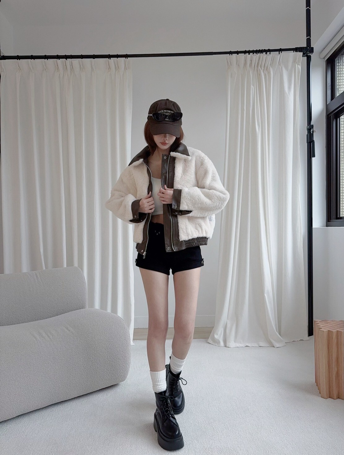 9582內絨毛巨保暖大口袋兩面穿皮外套 (6)