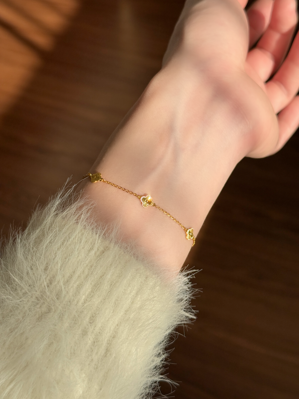 DF546F9A-99BA-456D-B319-7EF4FF0080F1