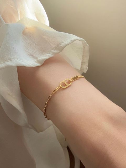 91D739CA-511A-427E-A3B1-135E8011E278