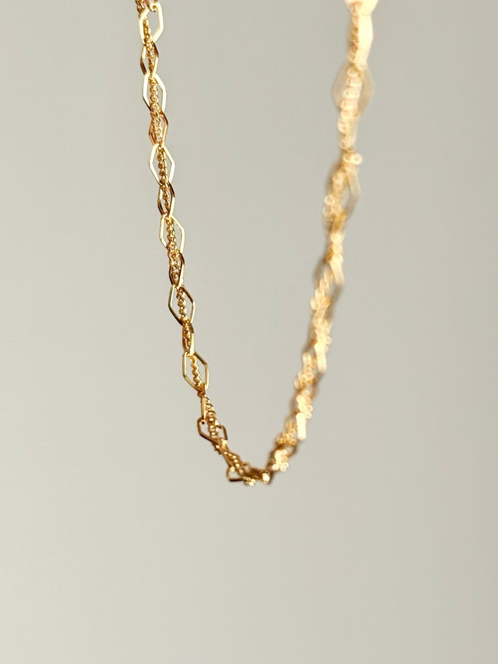 88B46A74-566A-41AC-9BE3-DD5E90FF7139