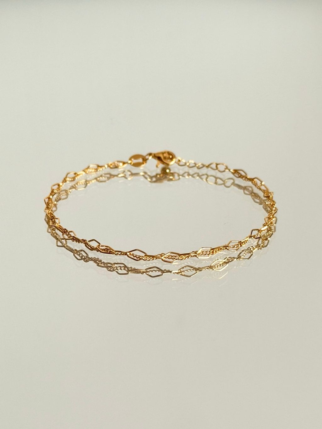 302CD931-B926-4A5E-9E82-79DECCFED51B