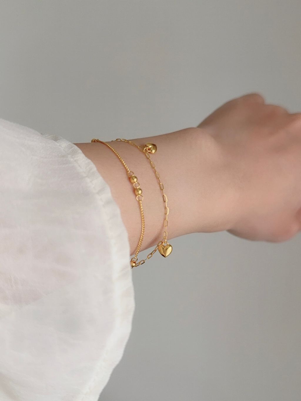 2E4909EE-84DB-4576-B6F2-E3DEBBCBF1E1