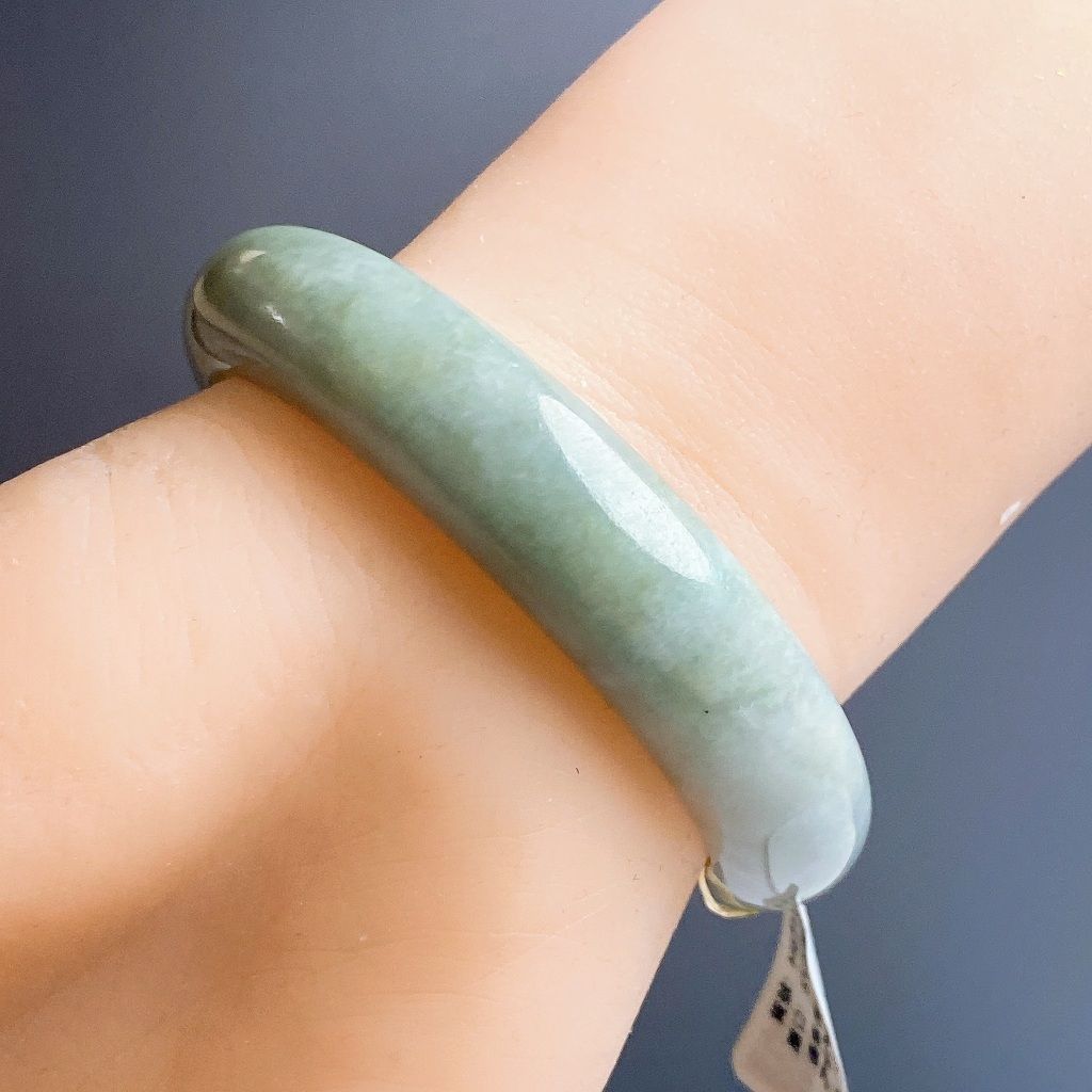 tw-11134207-81ztd-mesg146yo9hga6