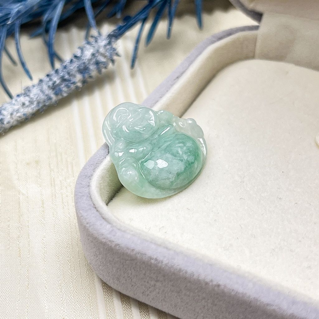 tw-11134207-820la-mlfx83hlggegd4