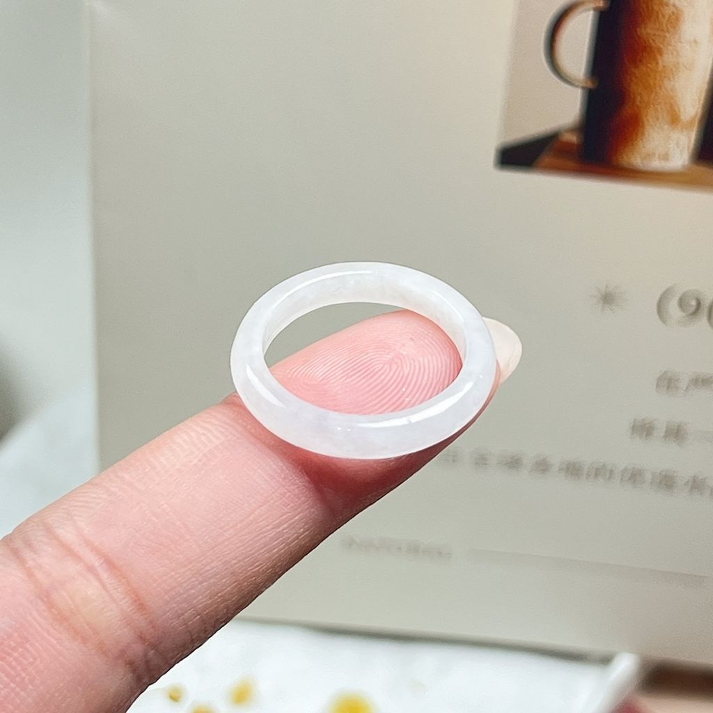 tw-11134207-820li-mlq6oqir40sib1