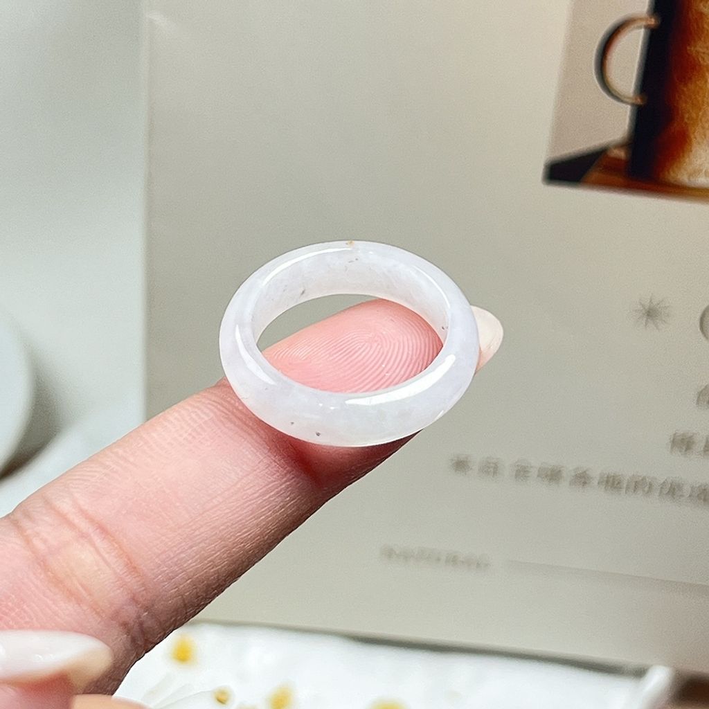 tw-11134207-820l5-mlq6os9m6j2nf7