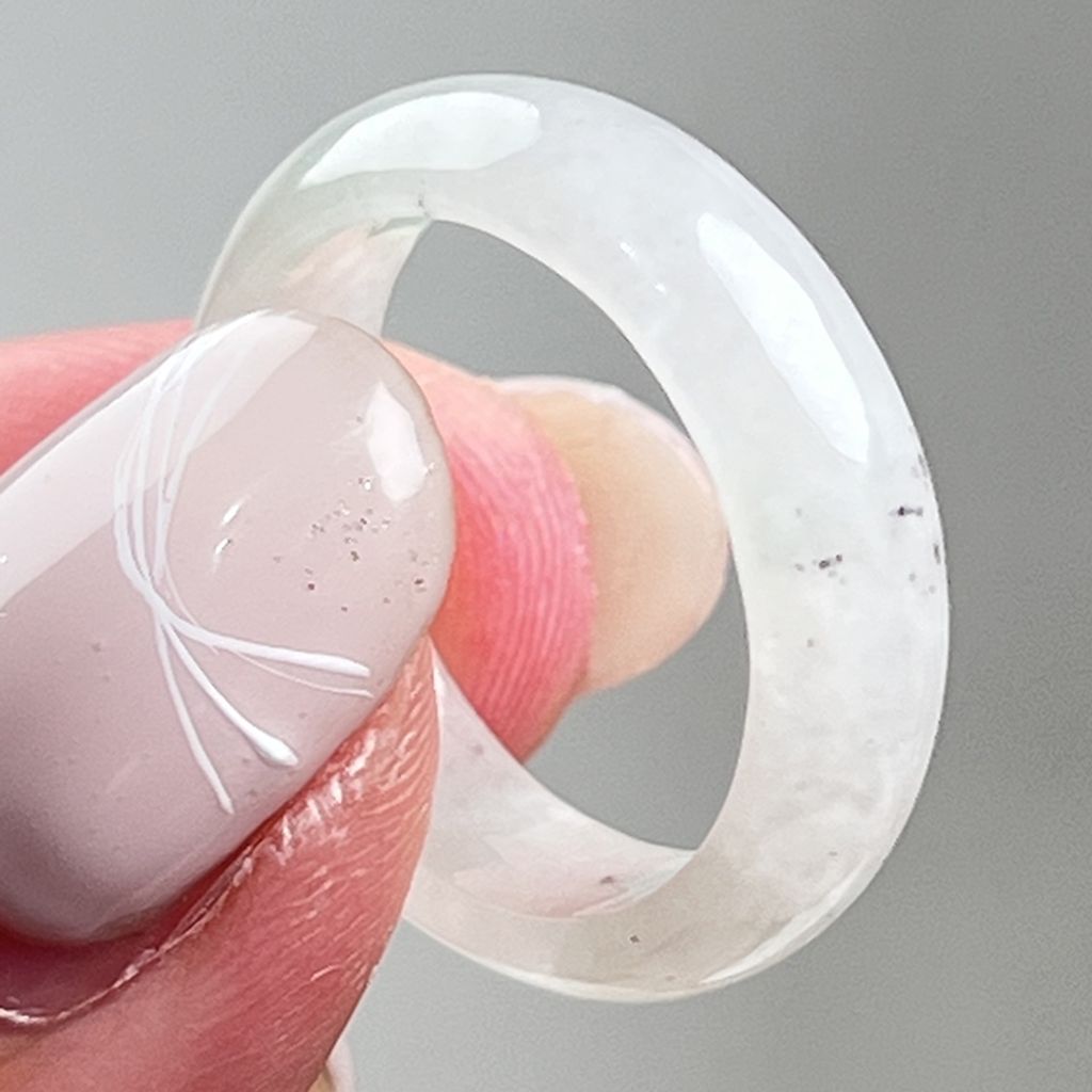 tw-11134207-820ld-mlq6n1ye7v9c5a