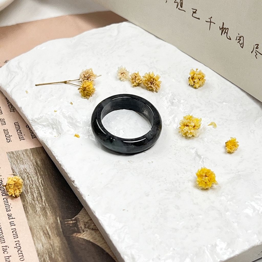 tw-11134207-820lg-mlq3d2488gzp4f