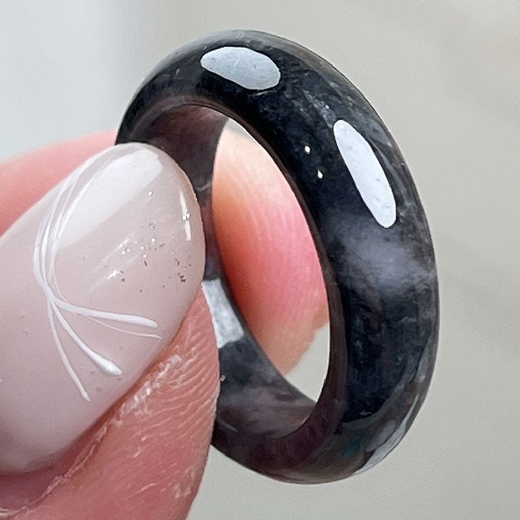 tw-11134207-820l9-mlq3d25n2qyqc1