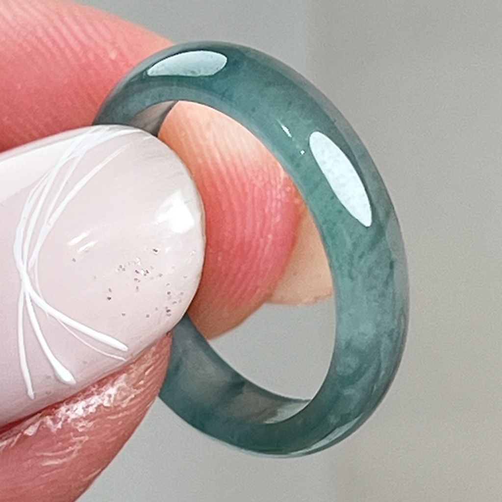 tw-11134207-820lc-mlpy7svwj11c9d