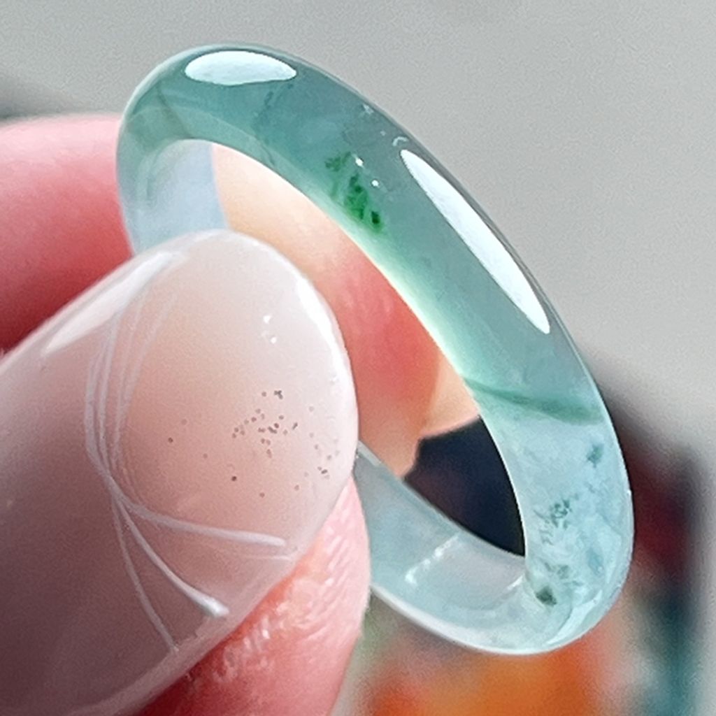 tw-11134207-820la-mlq0cbzu8i6bd0