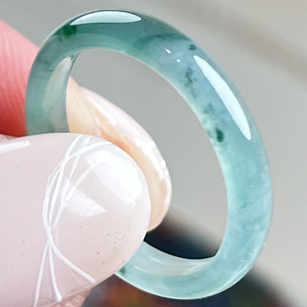 tw-11134207-820la-mlq0cc1b5894d9