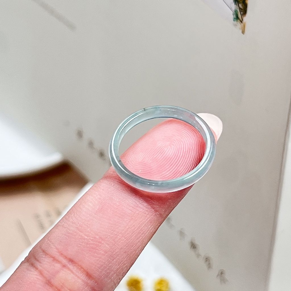 tw-11134207-820lh-mlq589l2nhtu06