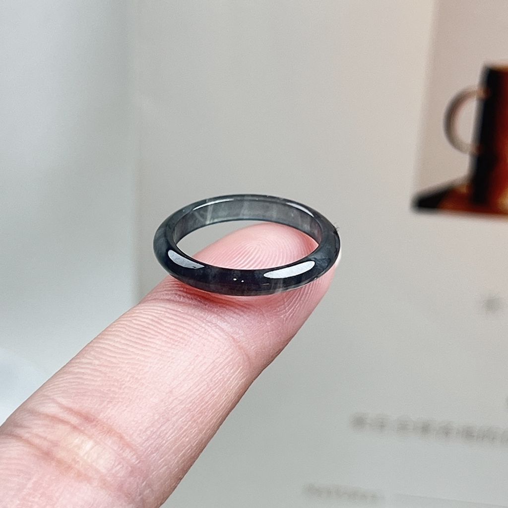 tw-11134207-820lg-mlq1nxfp179f81