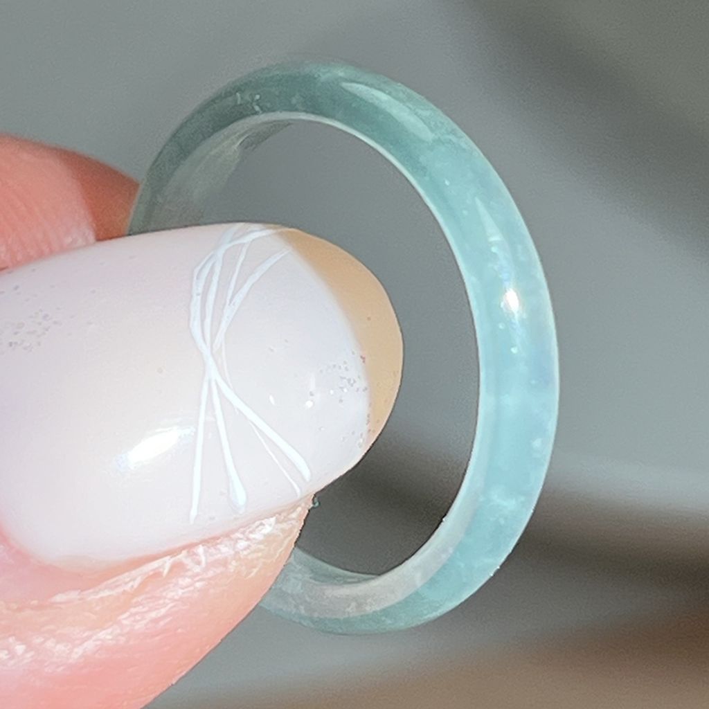 tw-11134207-820la-mlq5baxy2zuo3c