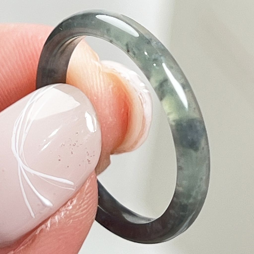 tw-11134207-820ld-mlq95tmso7ig74