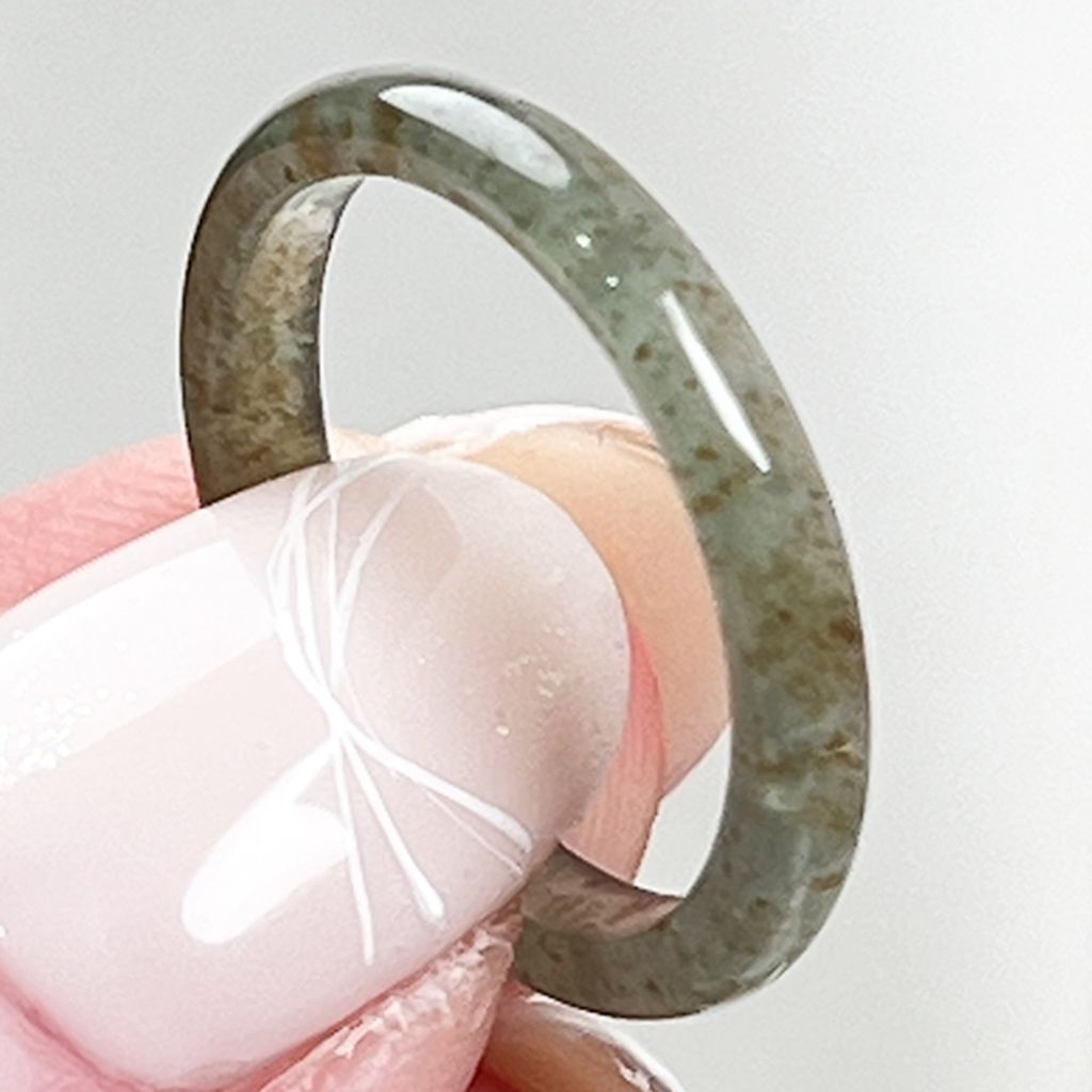 tw-11134207-820l9-mlq9e28sc4y001