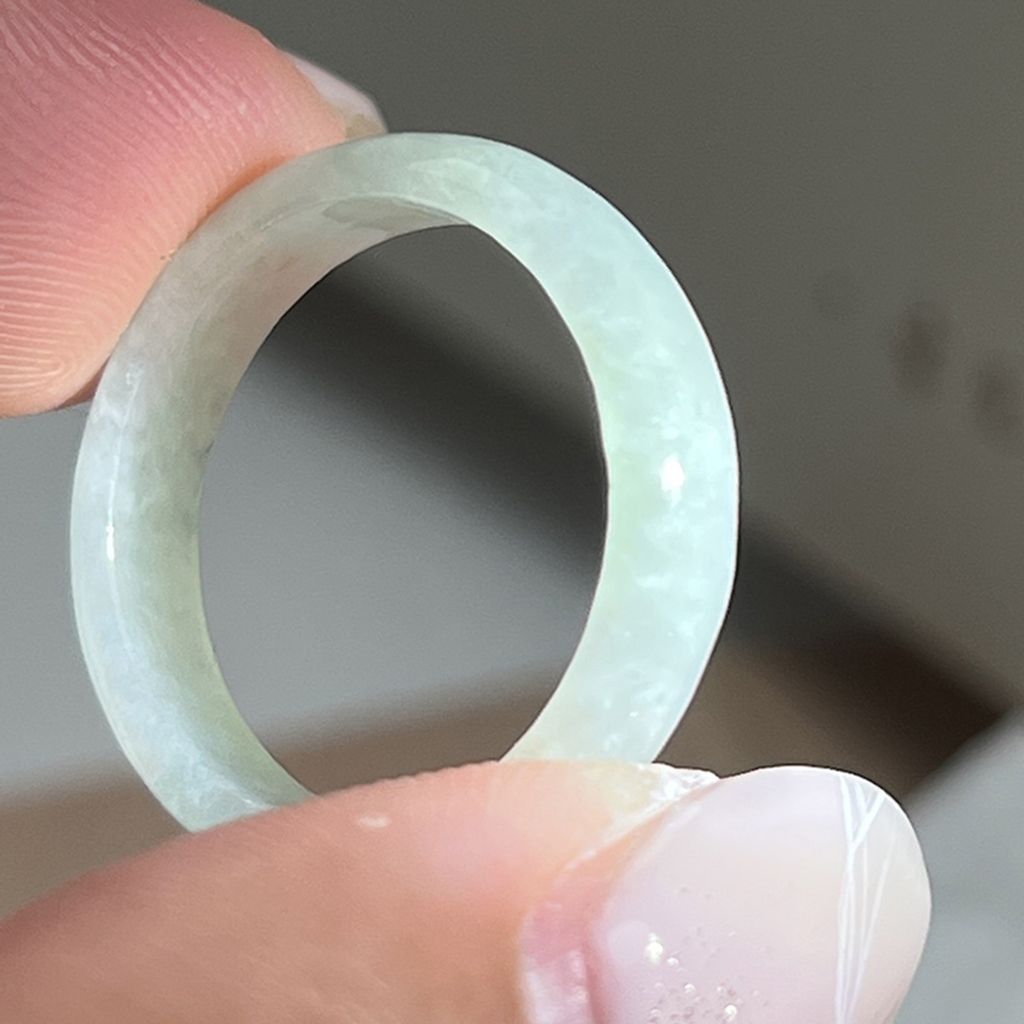 tw-11134207-820lg-mlqa3kt6ou1b0b