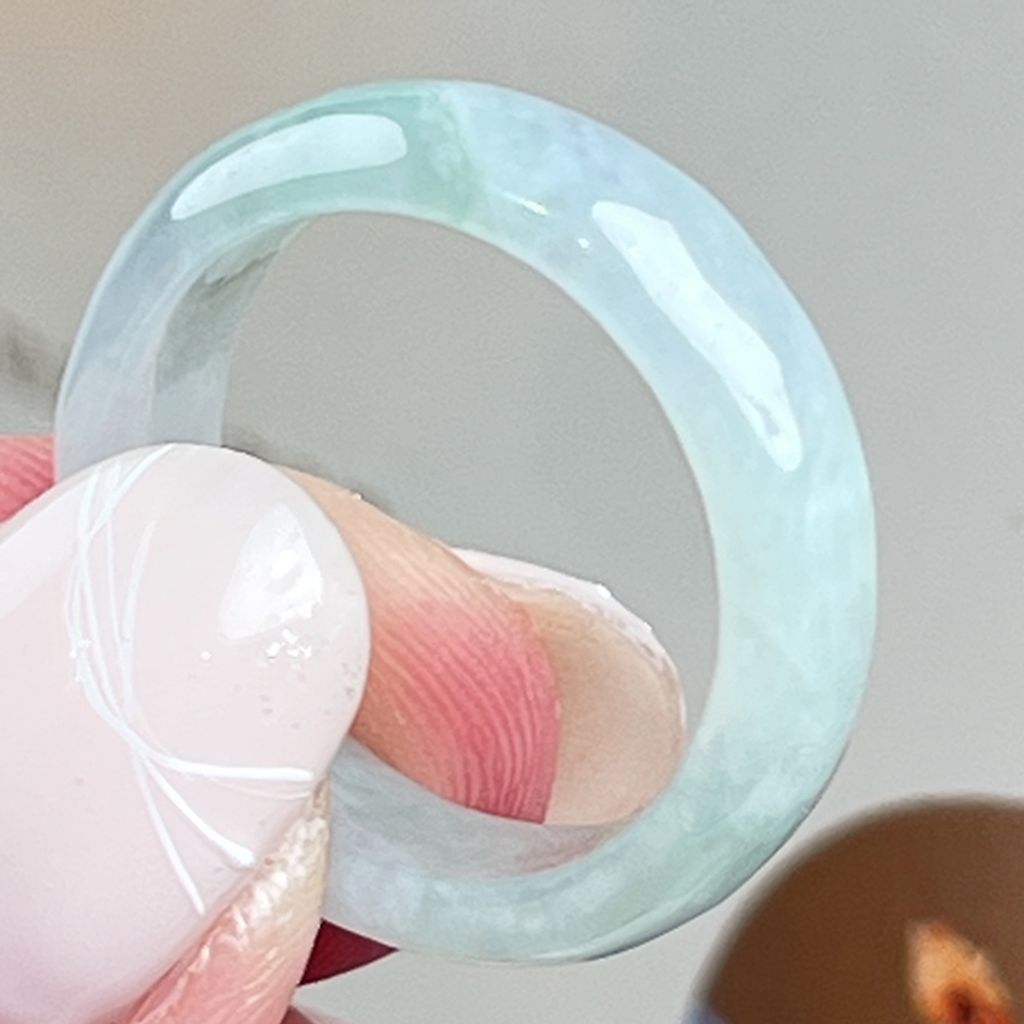 tw-11134207-820l7-mlq7yzl2lwy7b1