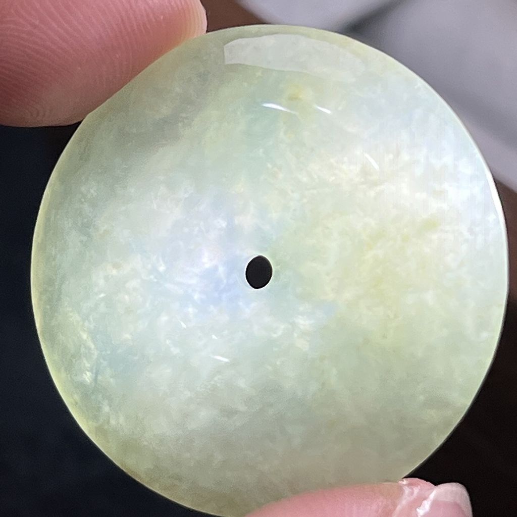 tw-11134207-820le-mlzw4wbtm48yb4