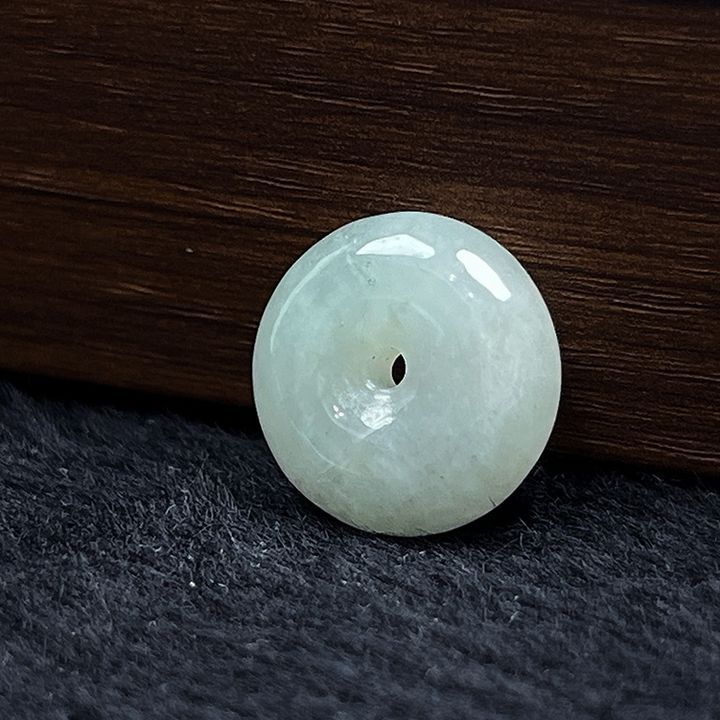 tw-11134207-820l8-mlzuf30637r40a