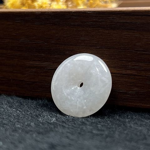 tw-11134207-820l6-mlzvbv78ay9w79