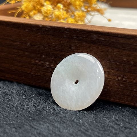 tw-11134207-820li-mlzvfq2v87phc4