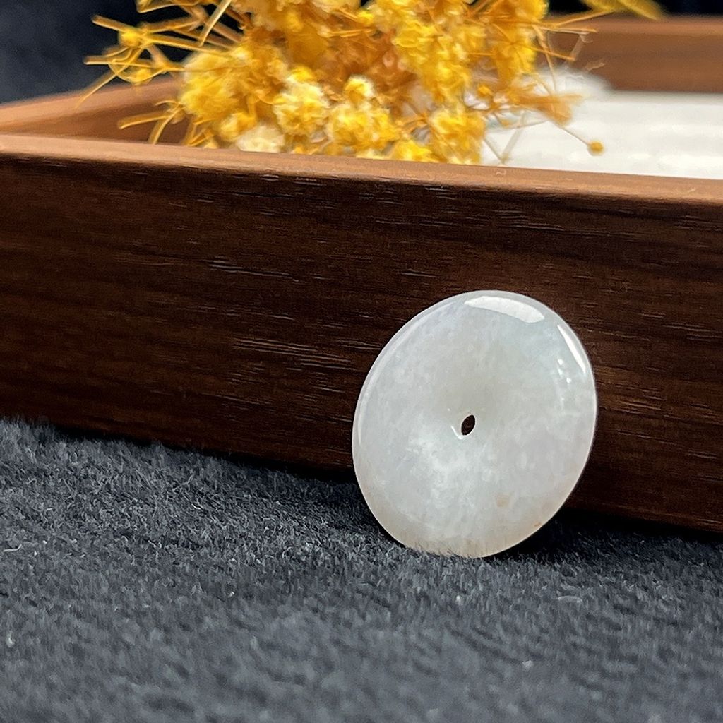 tw-11134207-820l8-mlzvfq2wfrbj20