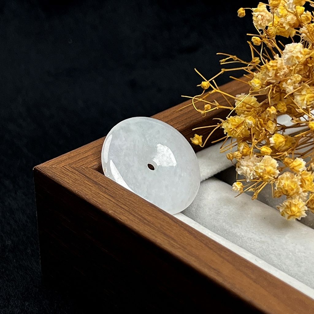 tw-11134207-820ld-mlzvfq2v400534