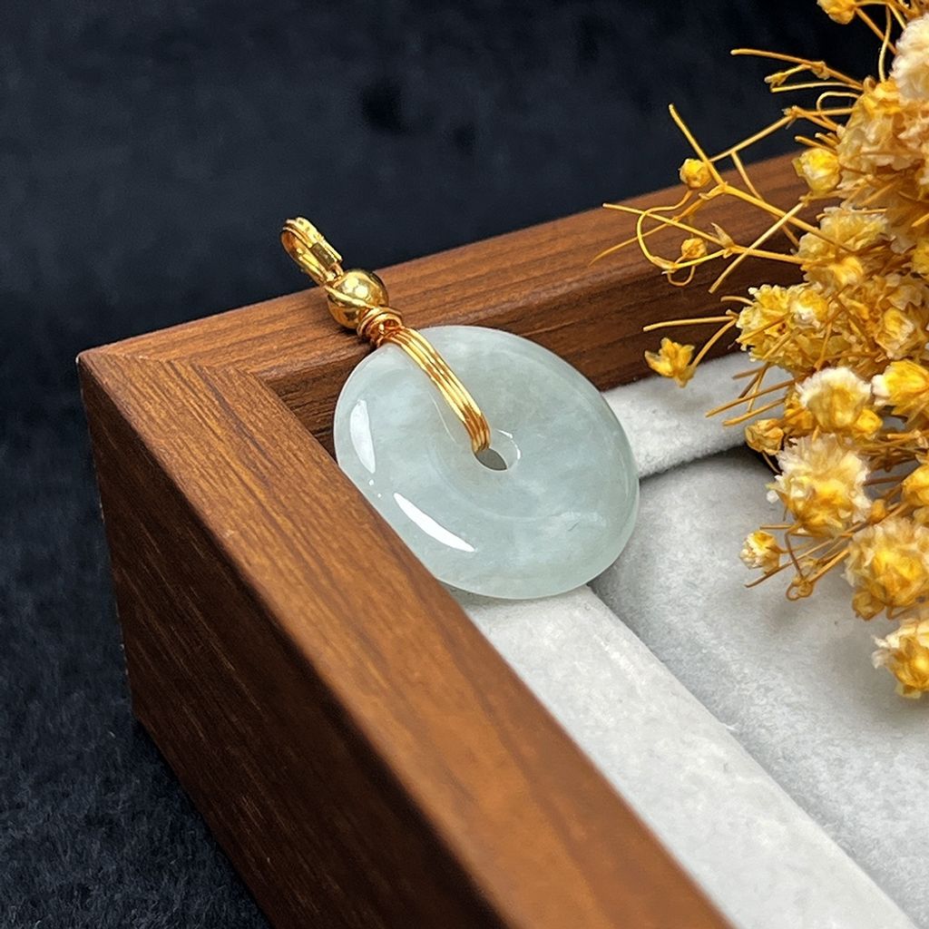 tw-11134207-820l4-mlzt7mcltiipde