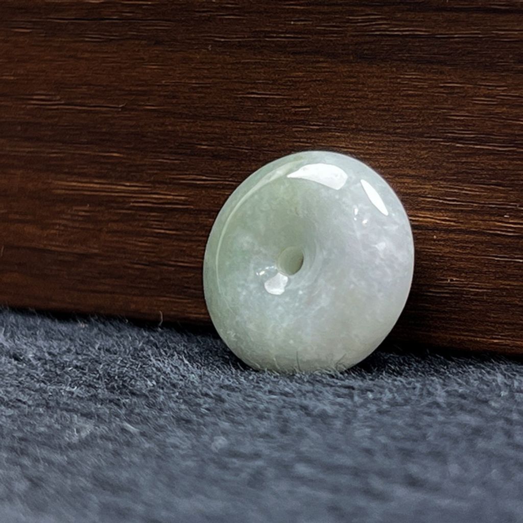 tw-11134207-820li-mlzts8a8tl3j3e