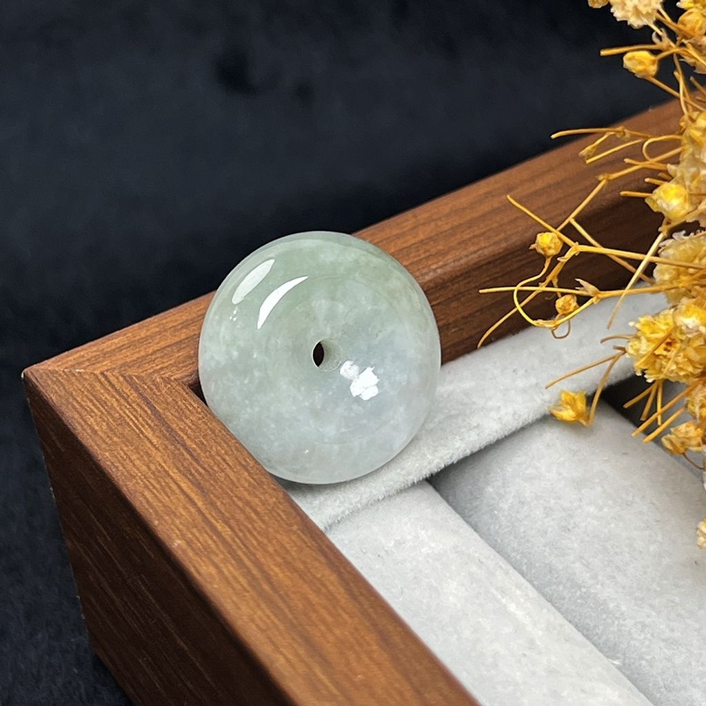 tw-11134207-820la-mlzt2xcllvk350