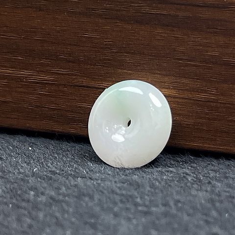 tw-11134207-820l4-mlztetf68we8ca