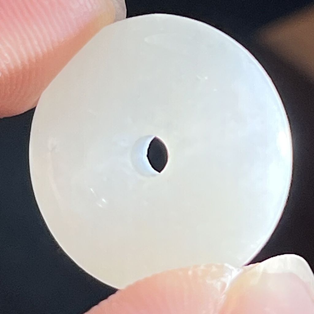 tw-11134207-820la-mlzt4rbx96v763