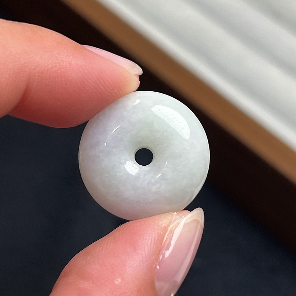 tw-11134207-820le-mlzsuwoq5ce8b2