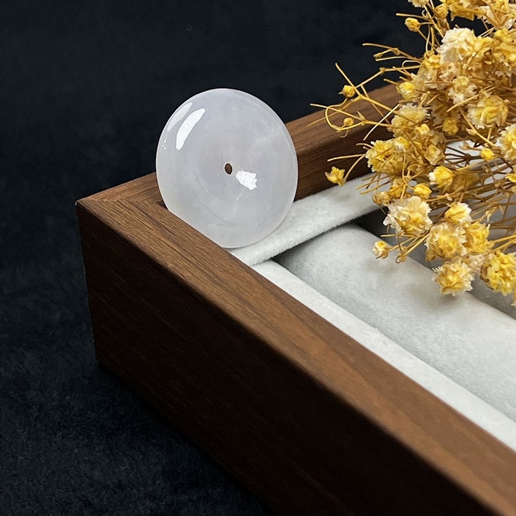 tw-11134207-820lh-mlzw7nm4msxu52