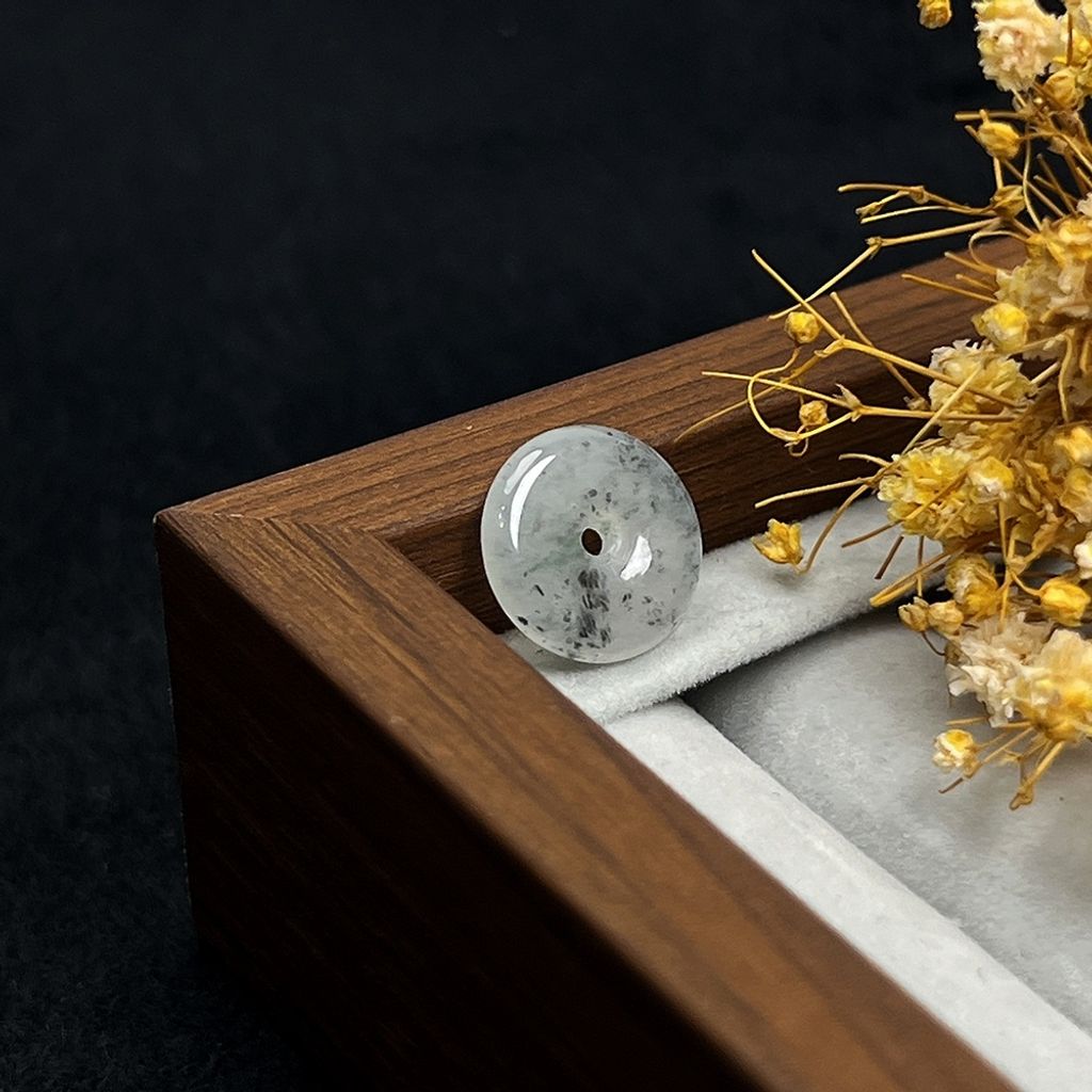 tw-11134207-820l8-mlzv65pn80lh14